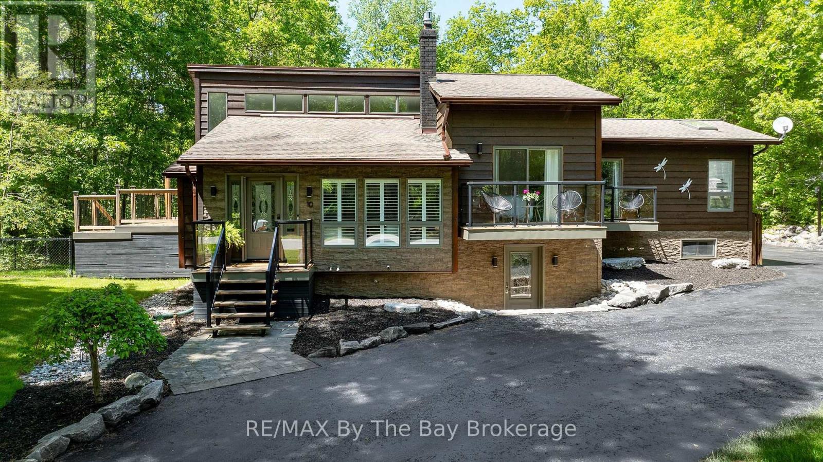 10 BIRCHWOOD TRAIL - 42