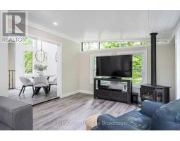 10 Birchwood Trail, Wasaga Beach, ON L9Z1B2 Photo 16