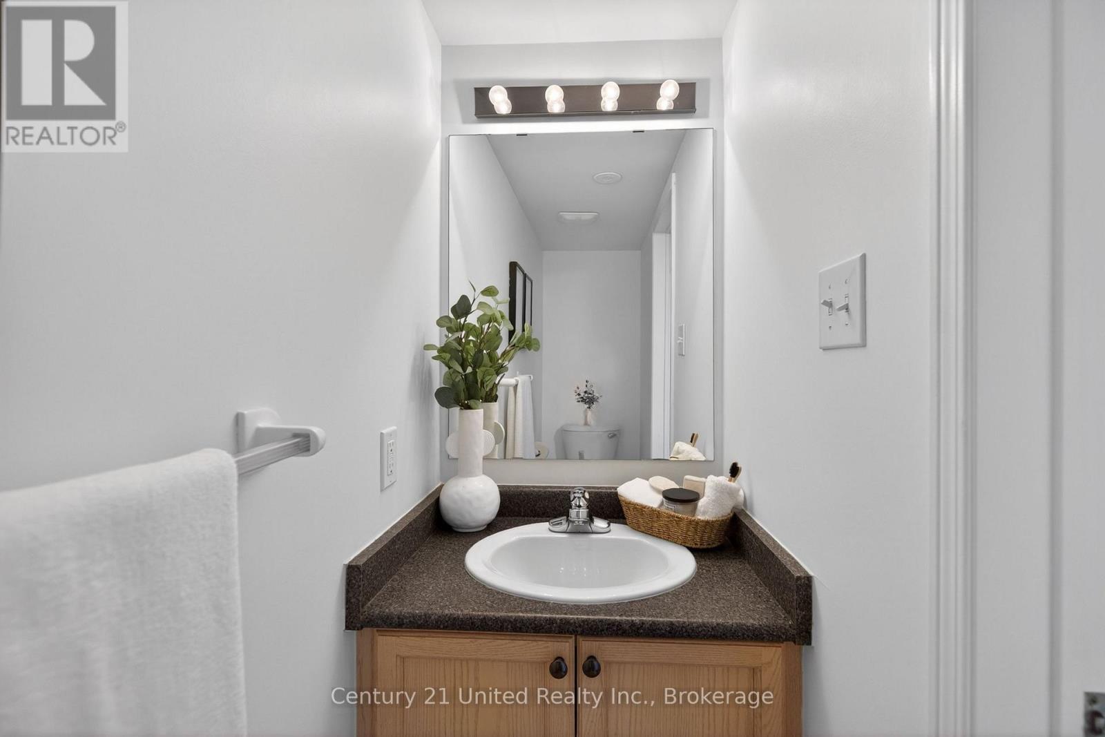 #30 2285 BUR OAK AVENUE - 26