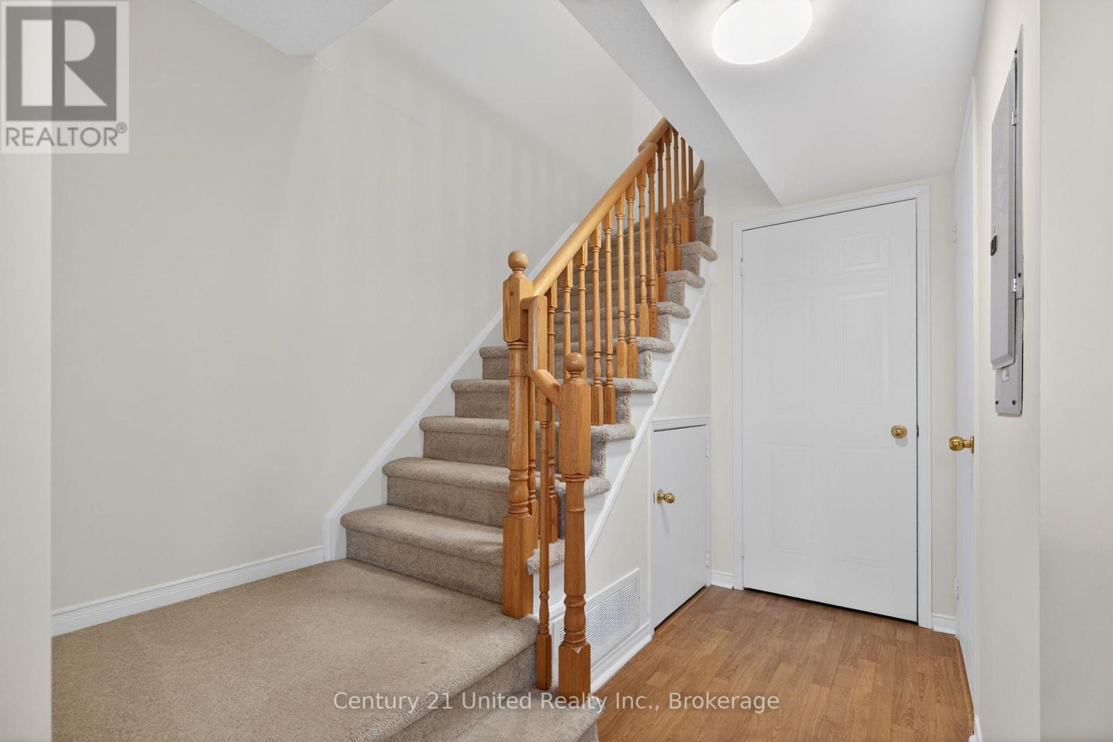 #30 2285 BUR OAK AVENUE - 27