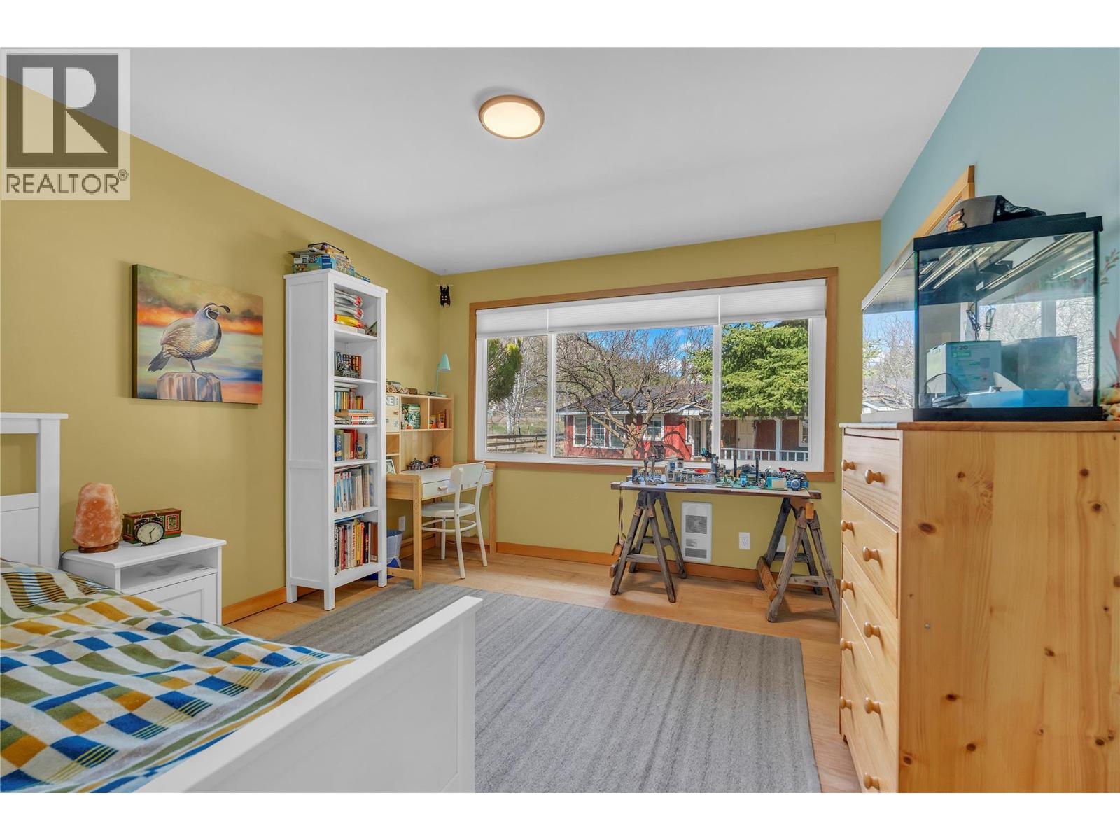 212 Carr Crescent - 18