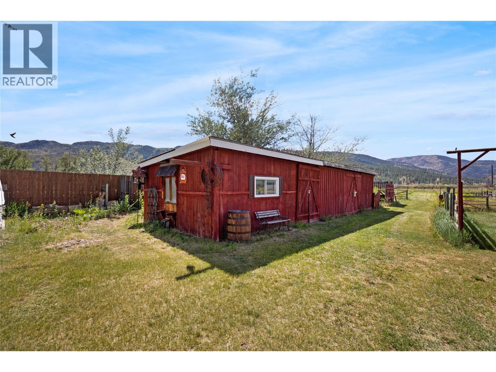 212 Carr Crescent - 33