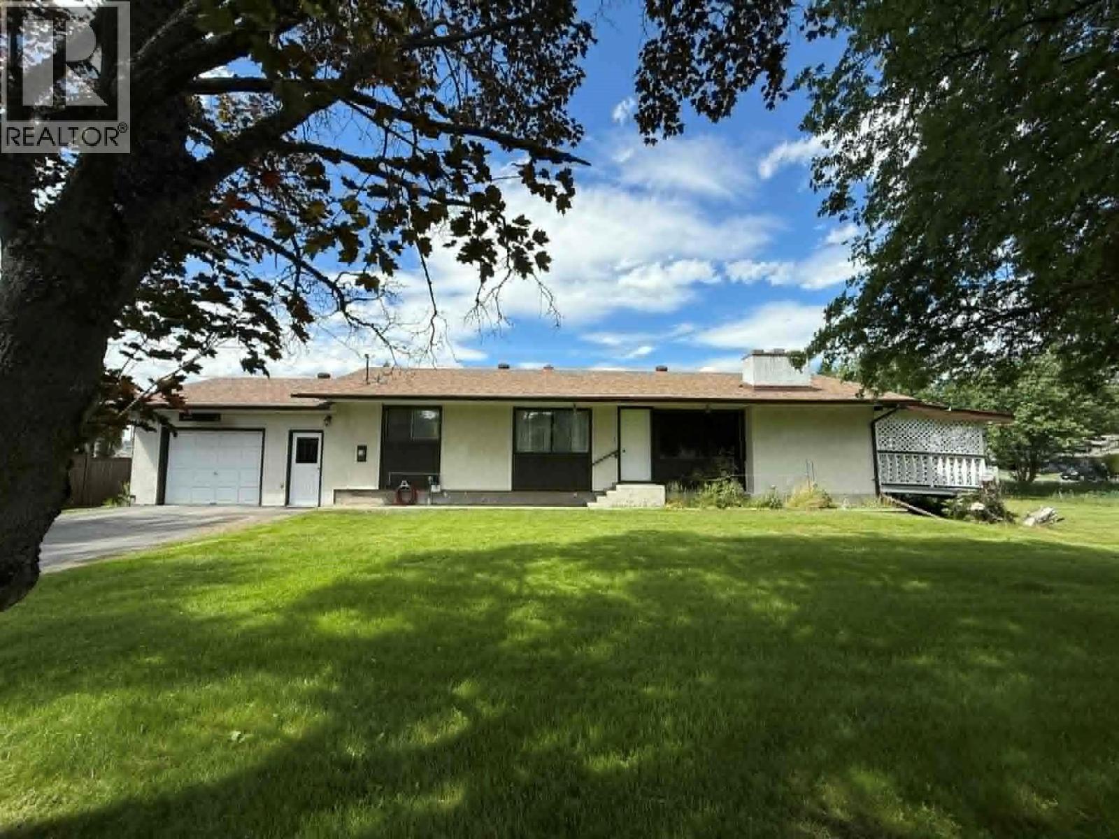 1003 Bridgeview Crescent - 4