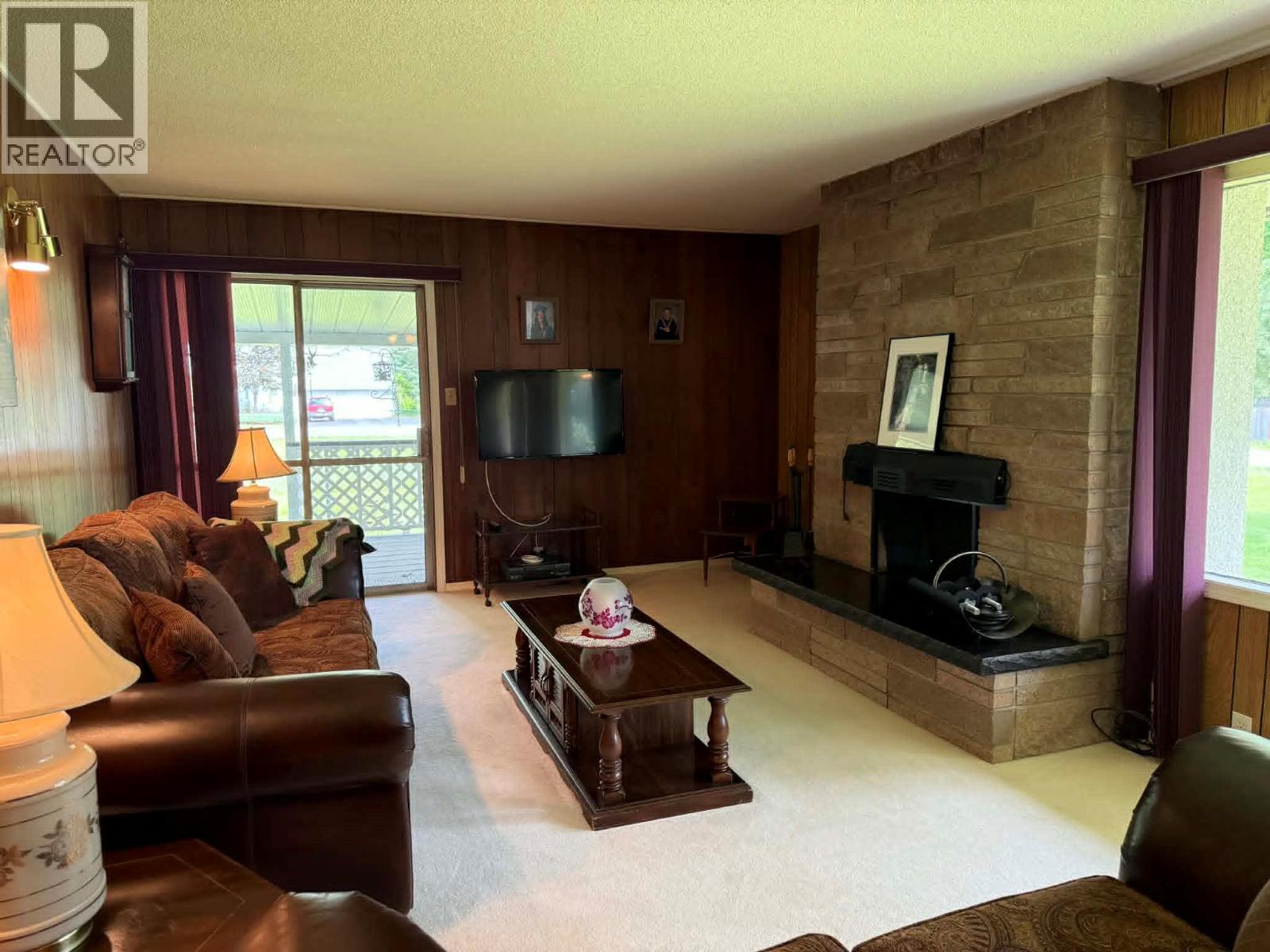 1003 Bridgeview Crescent - 31