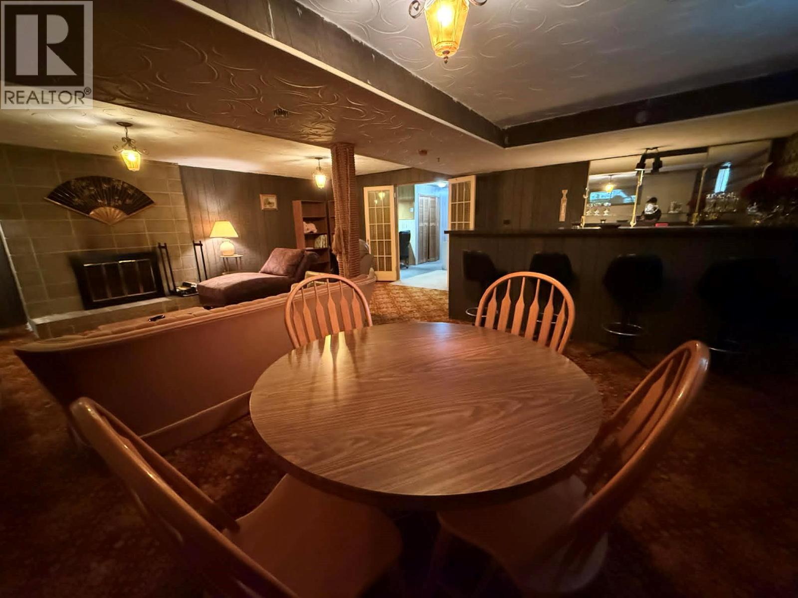 1003 Bridgeview Crescent - 44