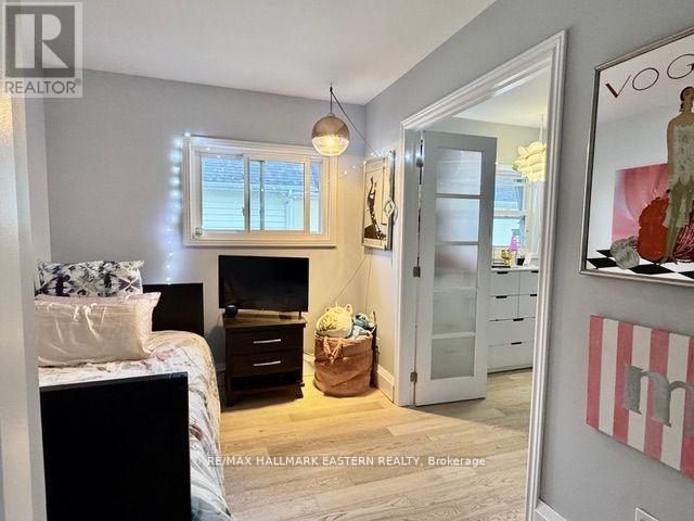 29 CRESCENT STREET - 23
