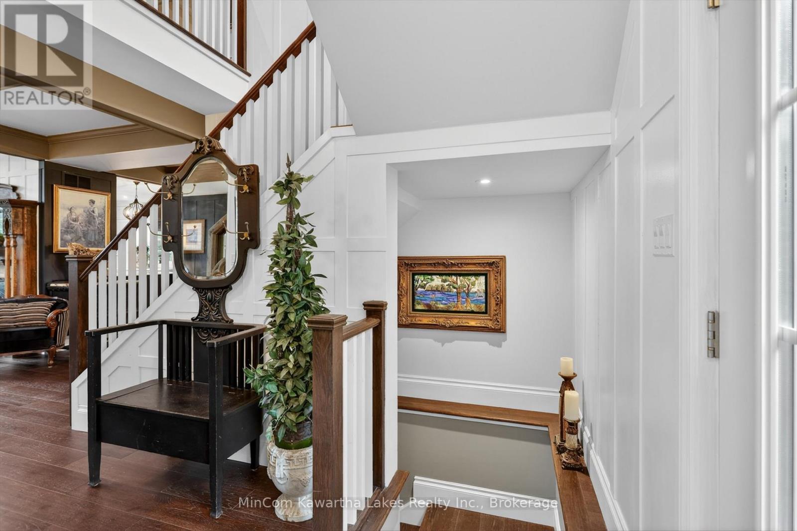 126 MARIA STREET - 36