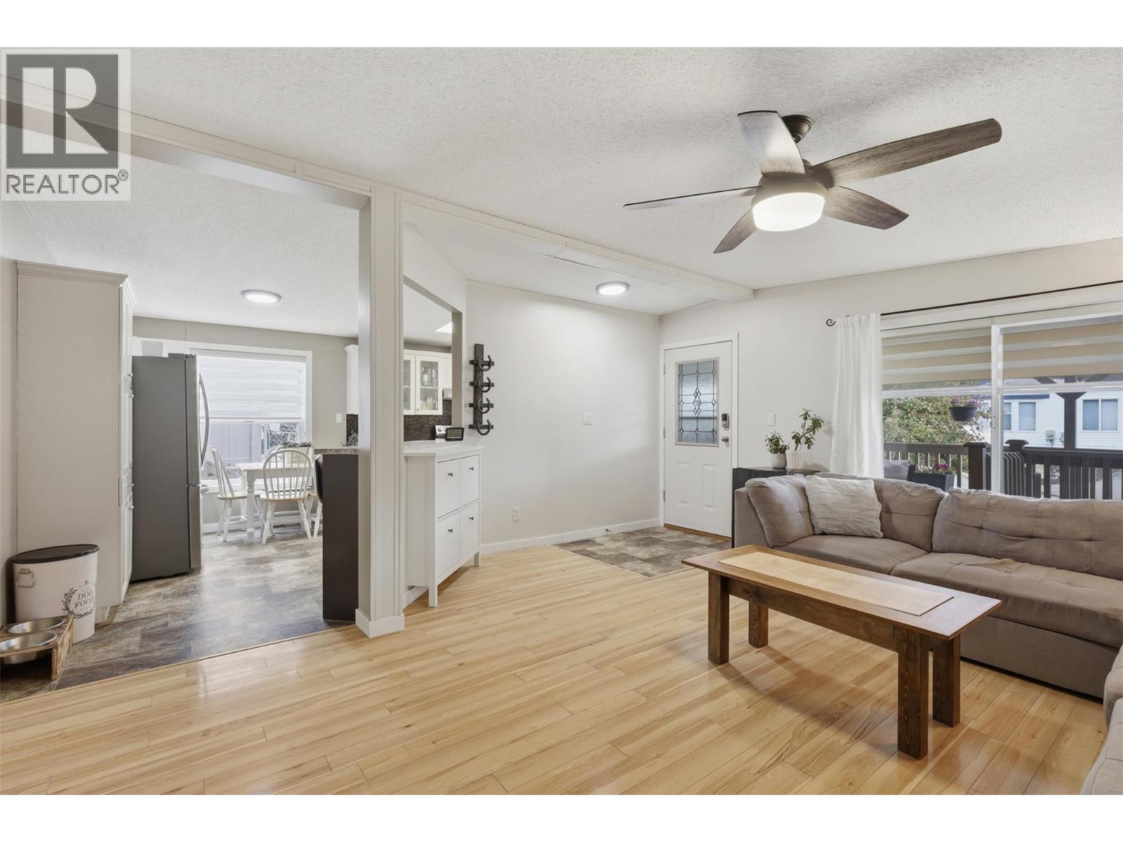 #125 1555 Howe Road - 9