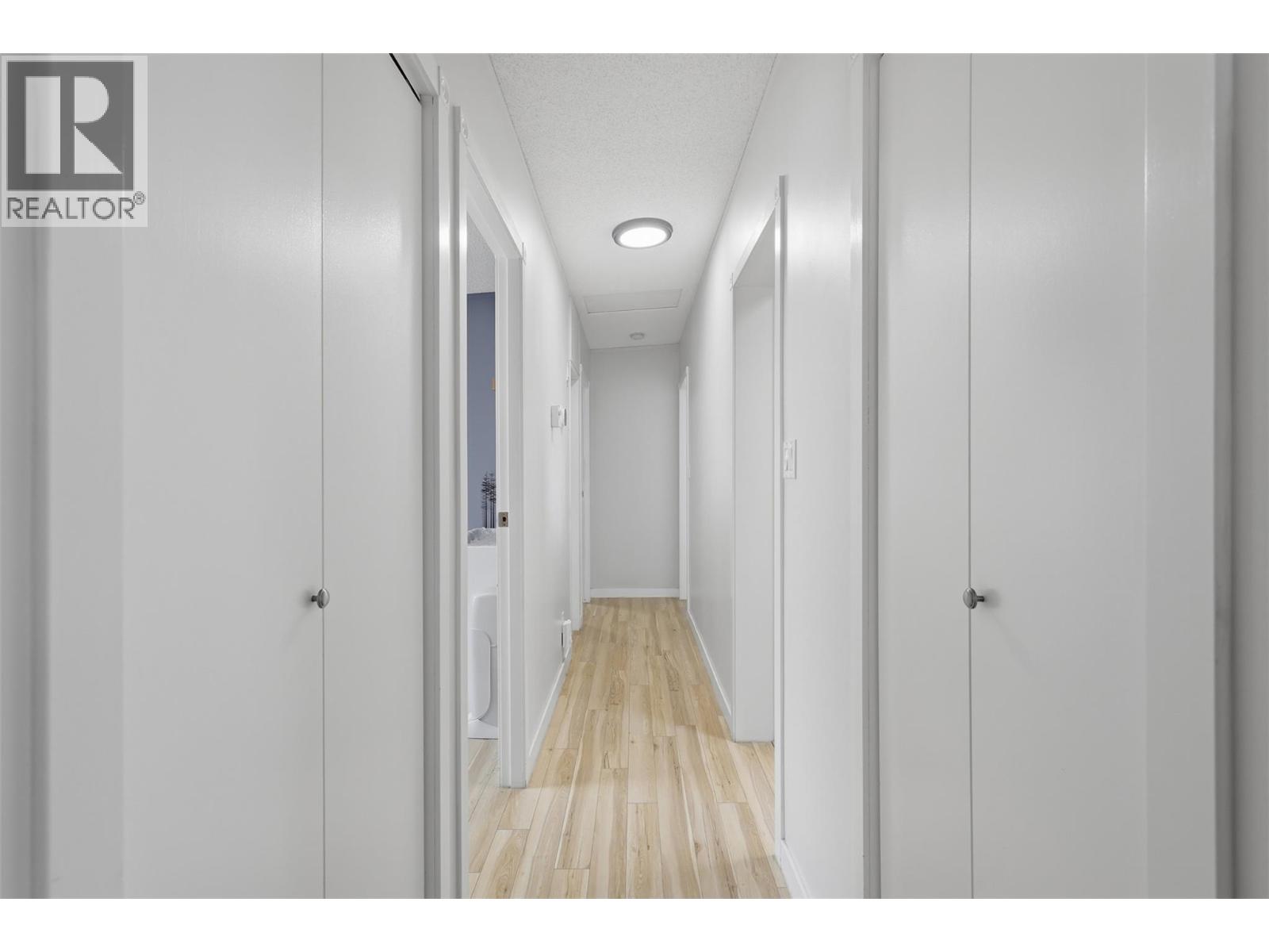 #125 1555 Howe Road - 16