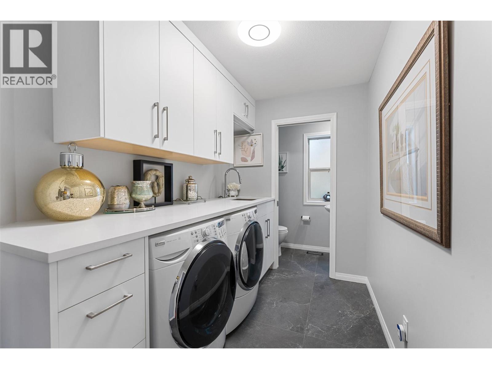 2090 Chilcotin Crescent, Kelowna