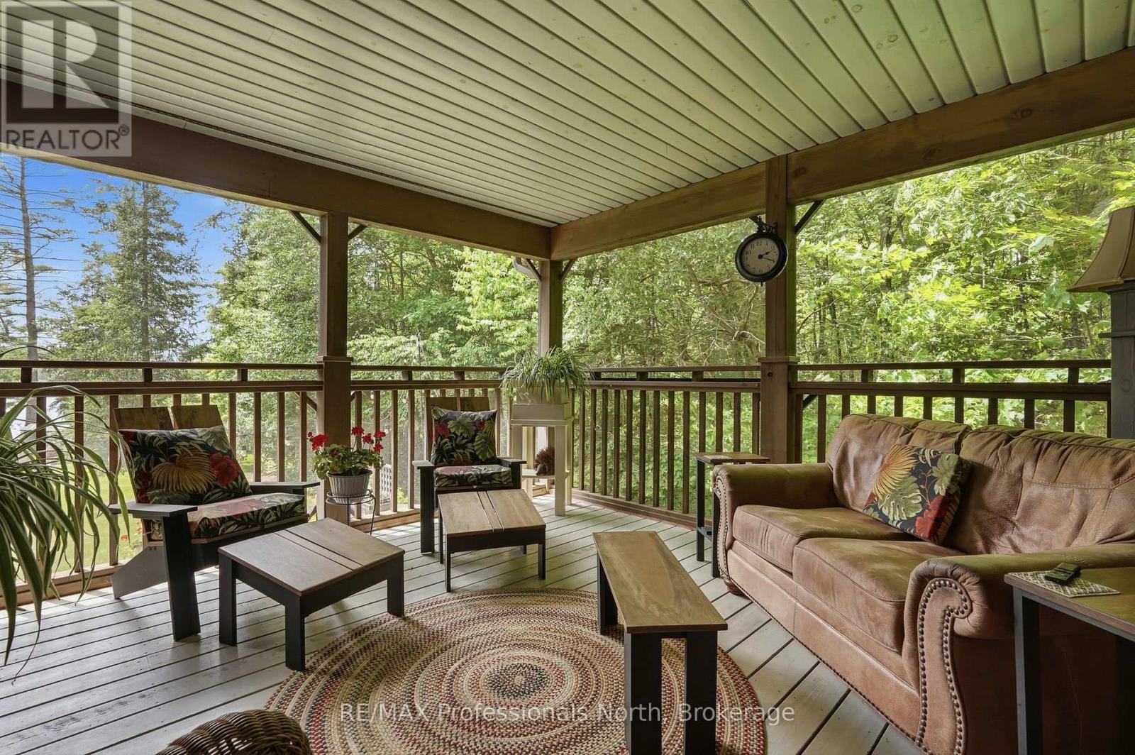 200 RIVERSIDE DRIVE - Image 37