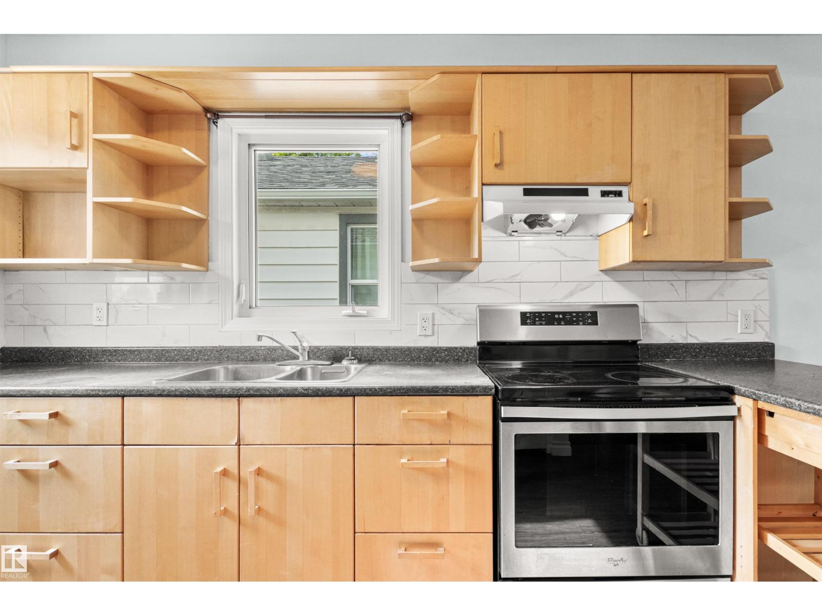 11605 91 ST NW - 11