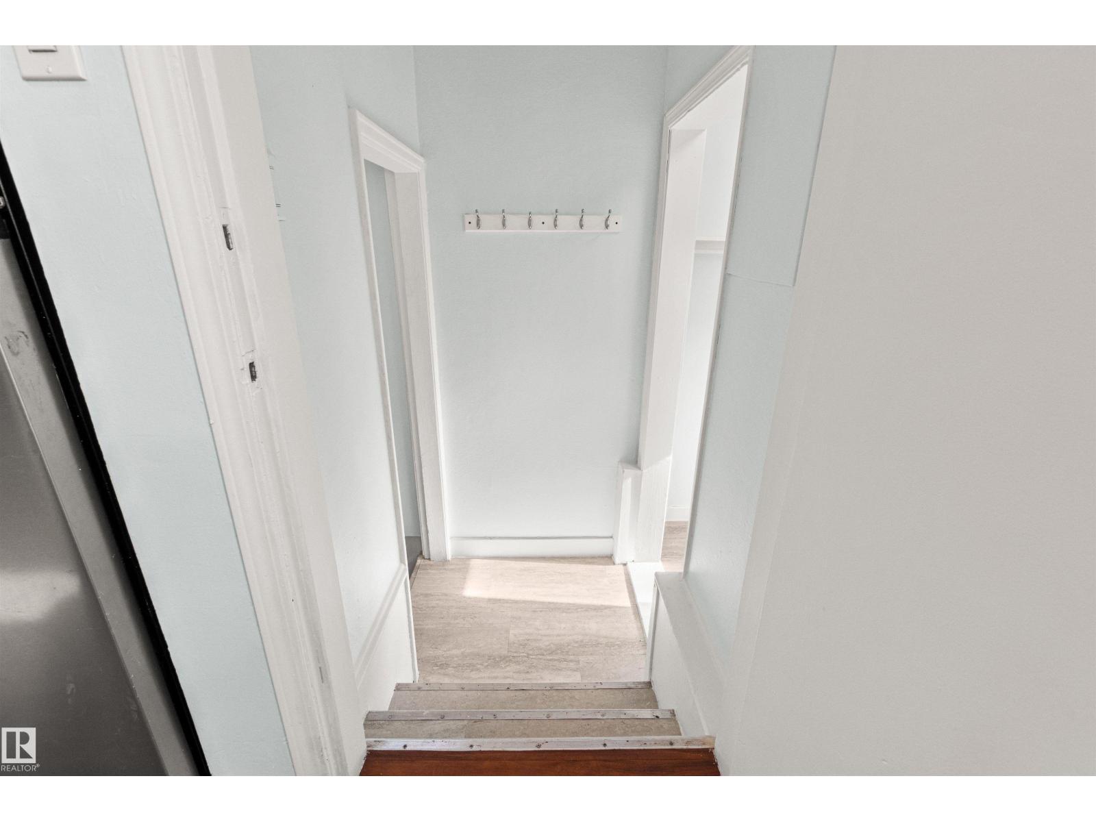 11605 91 ST NW - 21