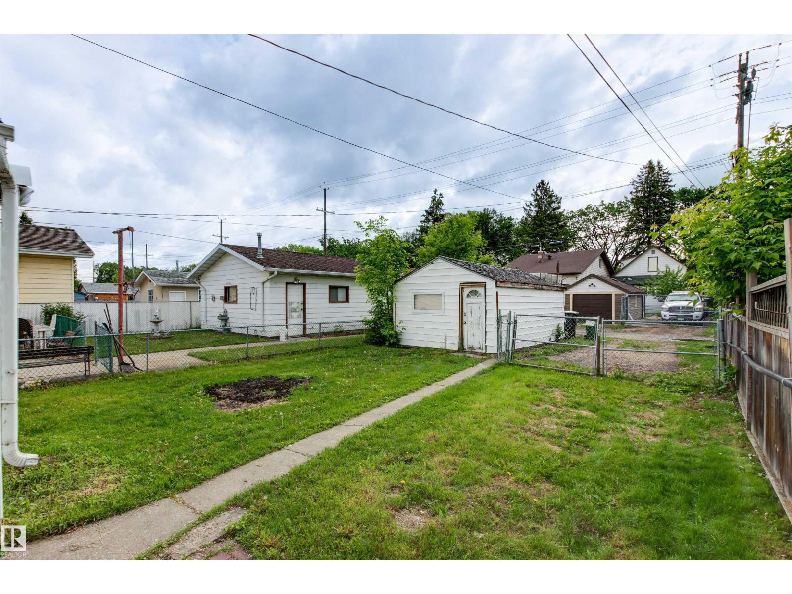 11605 91 ST NW - 36