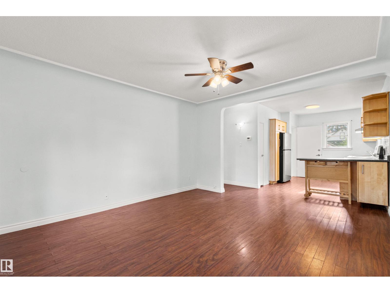 11605 91 ST NW - 5