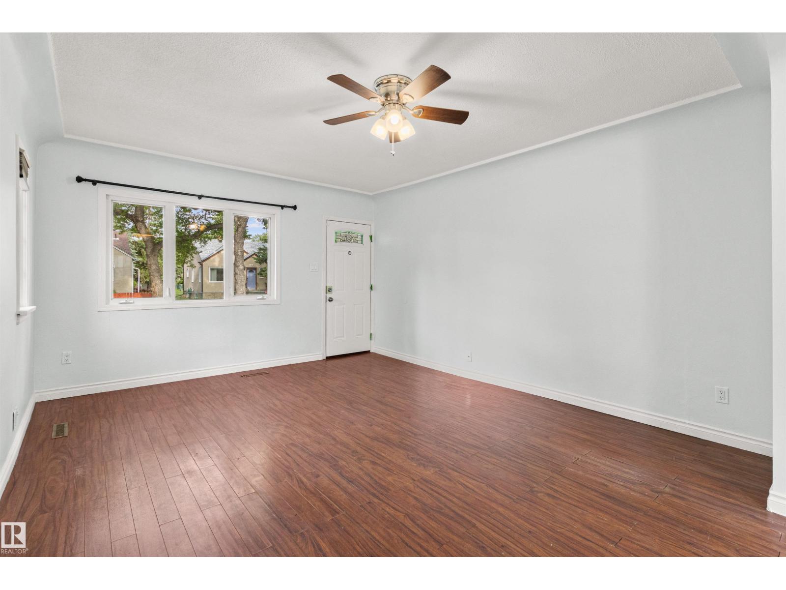 11605 91 ST NW - 6