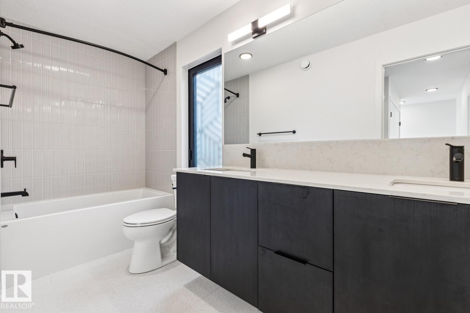 #6 10331 Wadhurst RD NW - 45