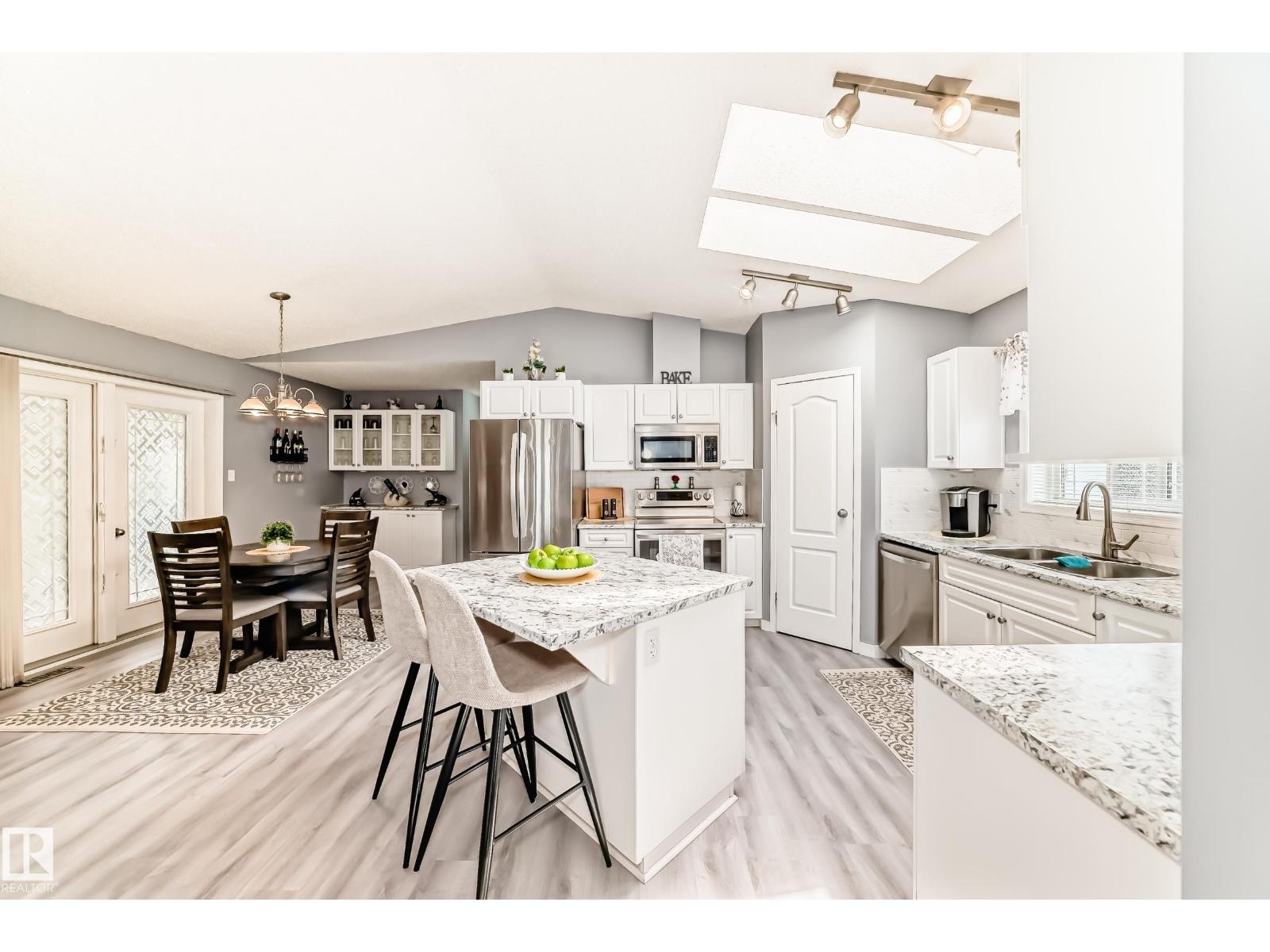 1749 Jubilee Loop — photo 18
