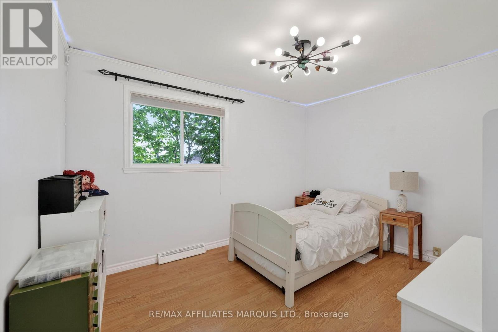 2706 ROSS AVENUE - 17