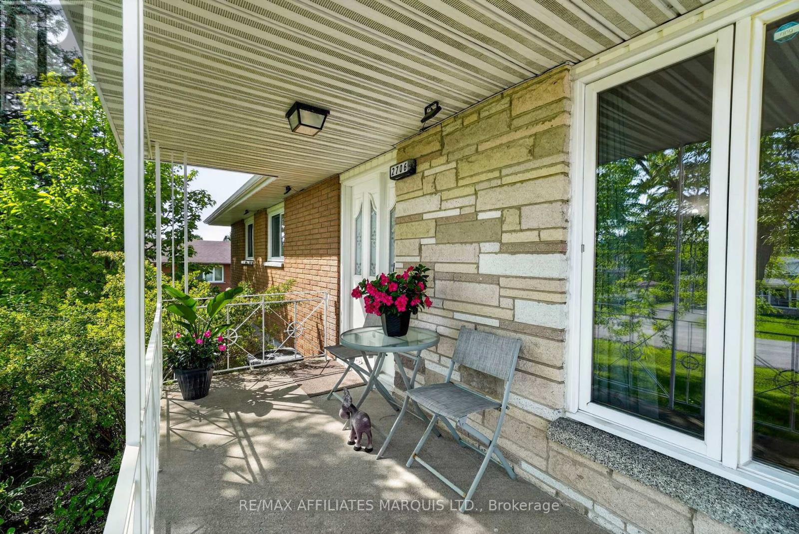 2706 ROSS AVENUE - 3