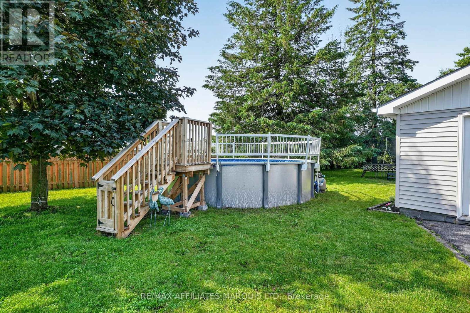 2706 ROSS AVENUE - 30