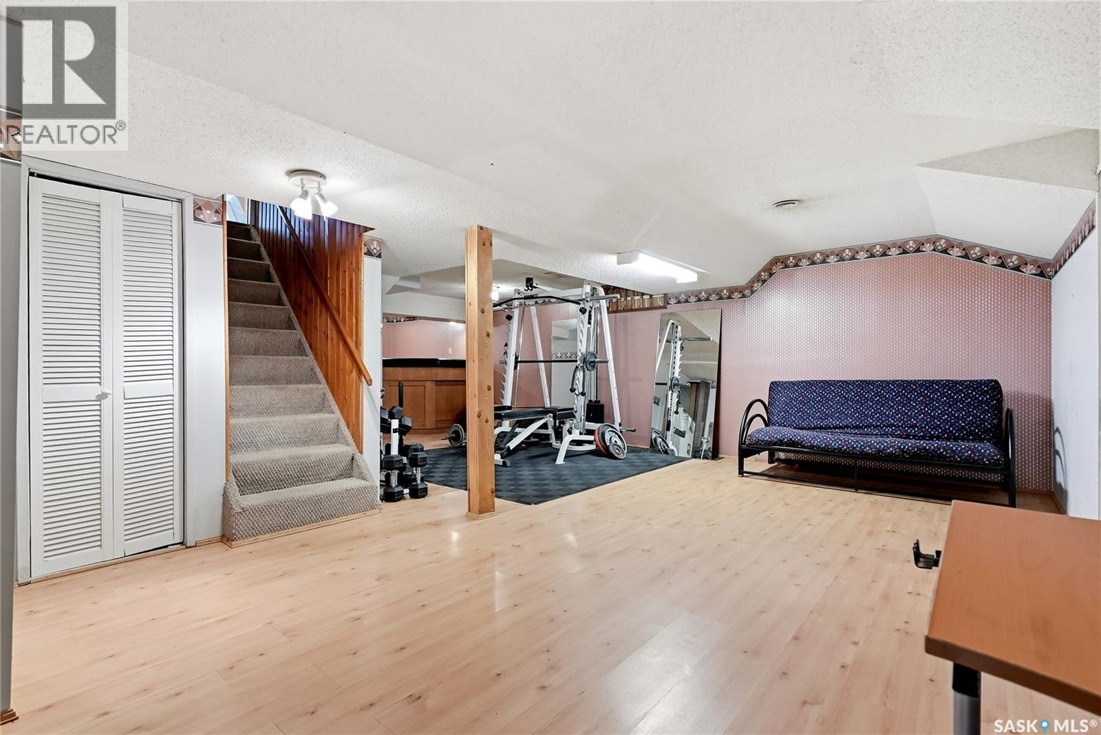 131 Nokomis CRESCENT — photo 37