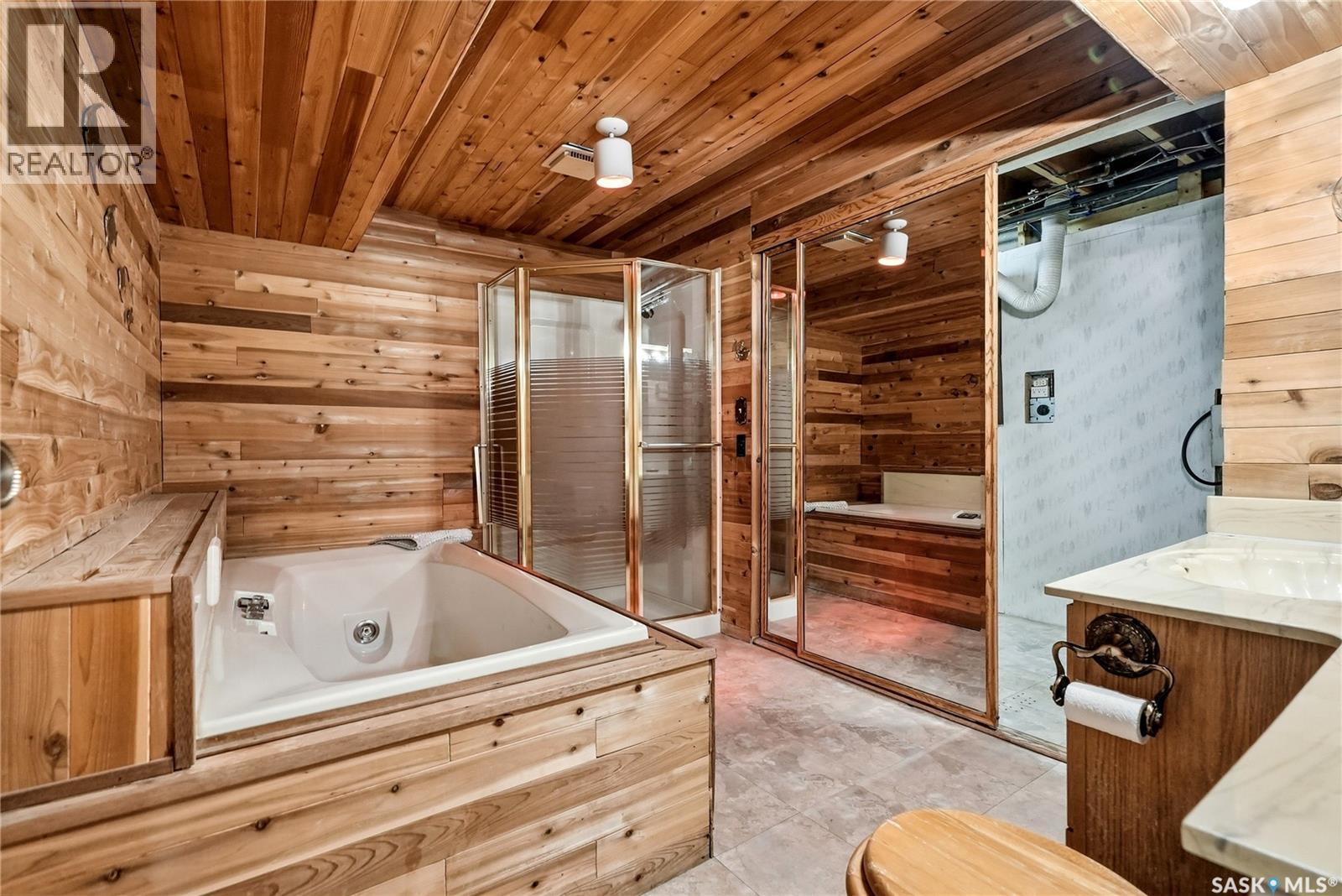 131 Nokomis CRESCENT — photo 45