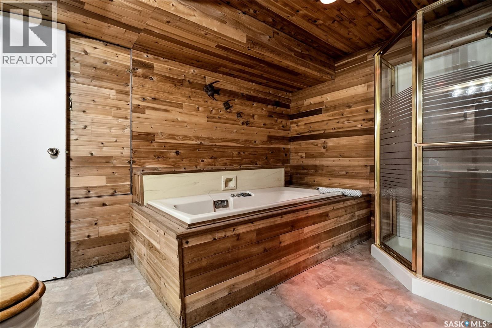 131 Nokomis CRESCENT — photo 46