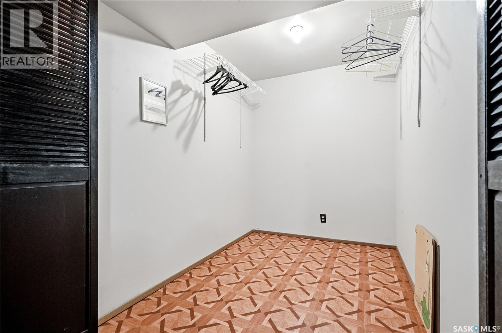 131 Nokomis CRESCENT — photo 52
