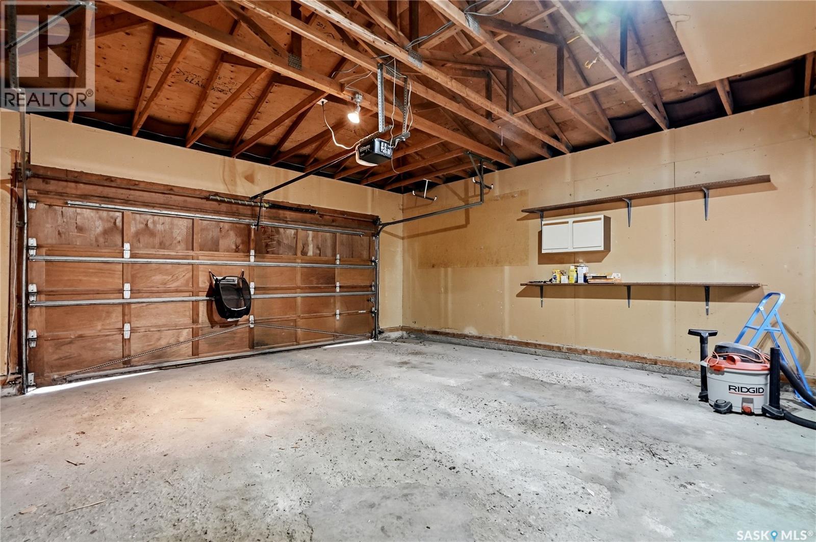 131 Nokomis CRESCENT — photo 53