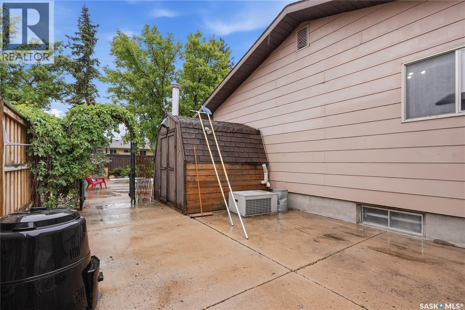 131 Nokomis CRESCENT — photo 60