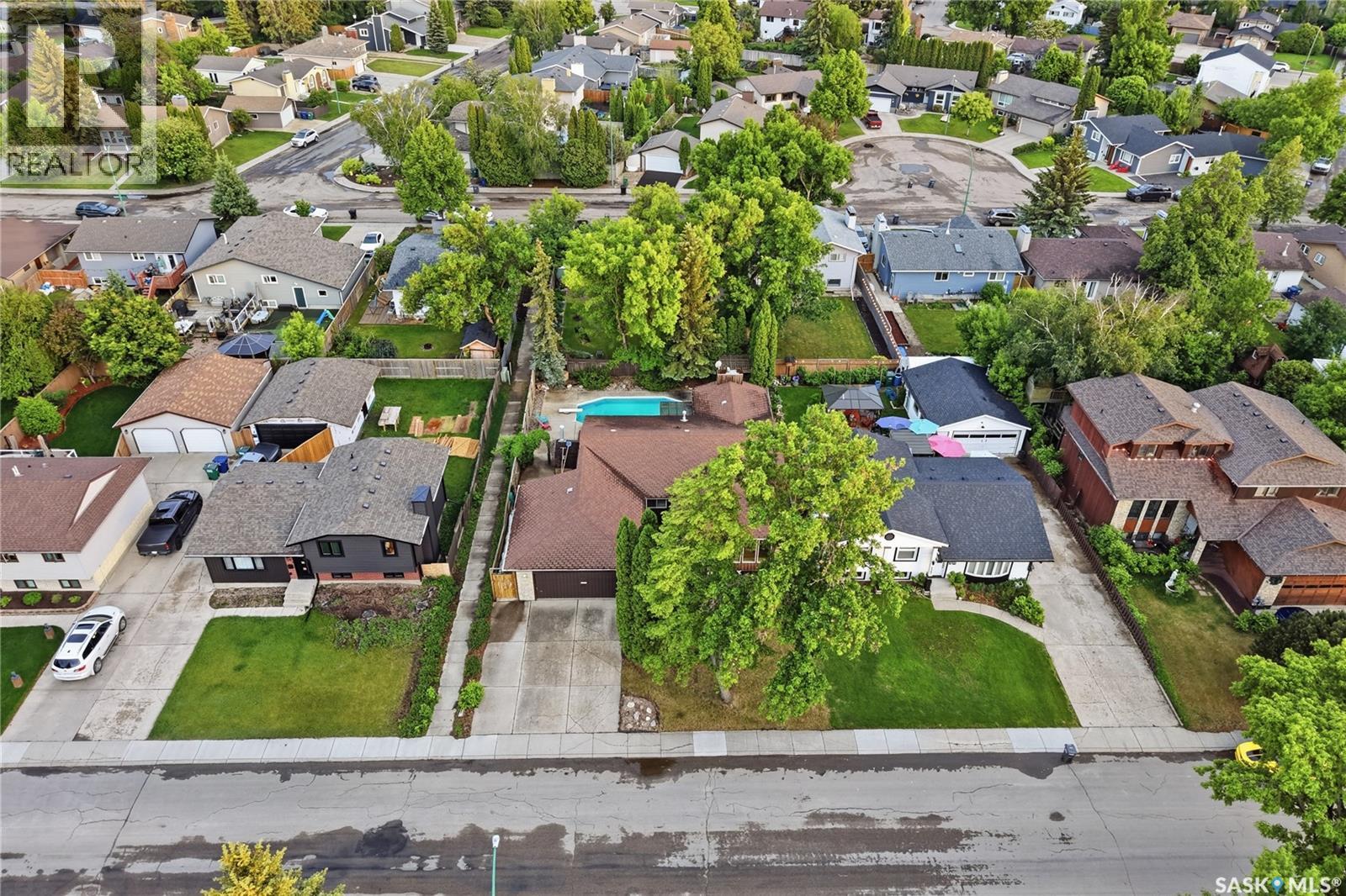 131 Nokomis CRESCENT — photo 63