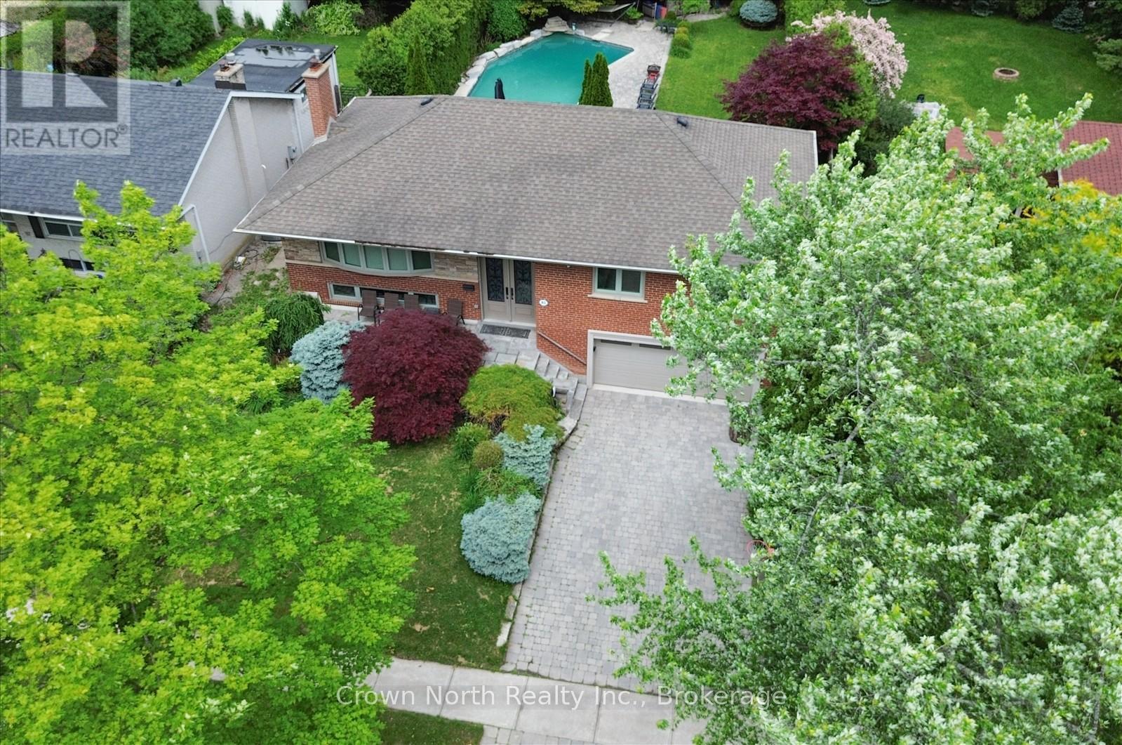 85 PORTICO DRIVE - 4