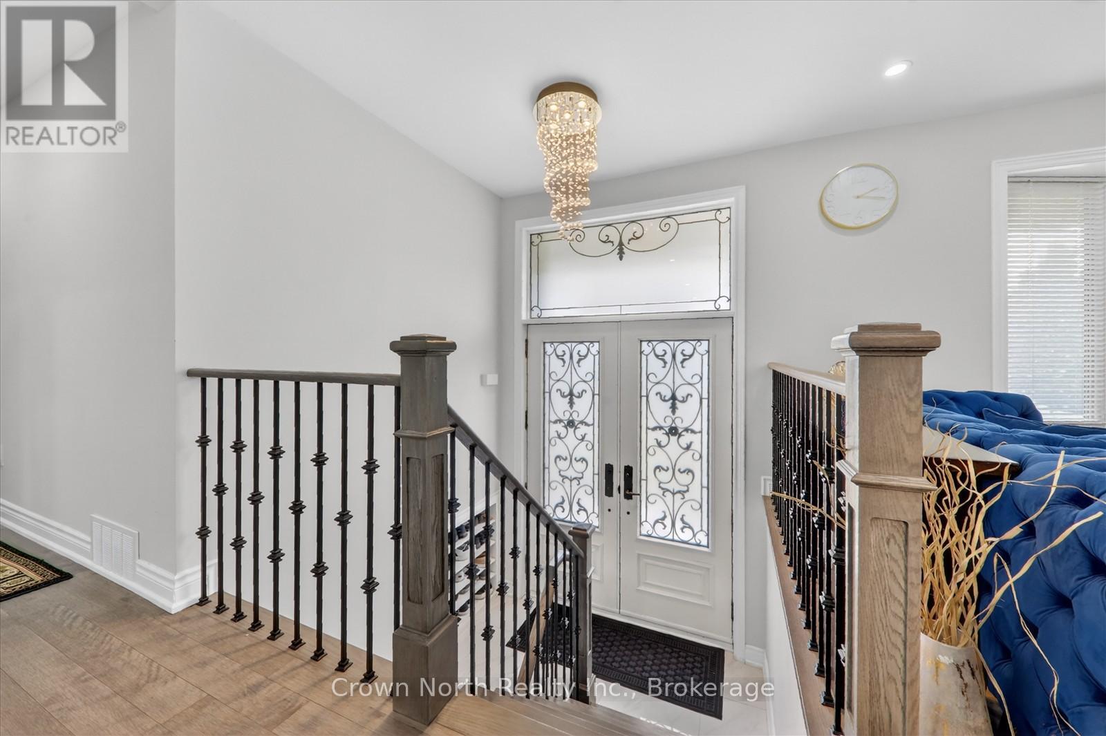 85 PORTICO DRIVE - 6