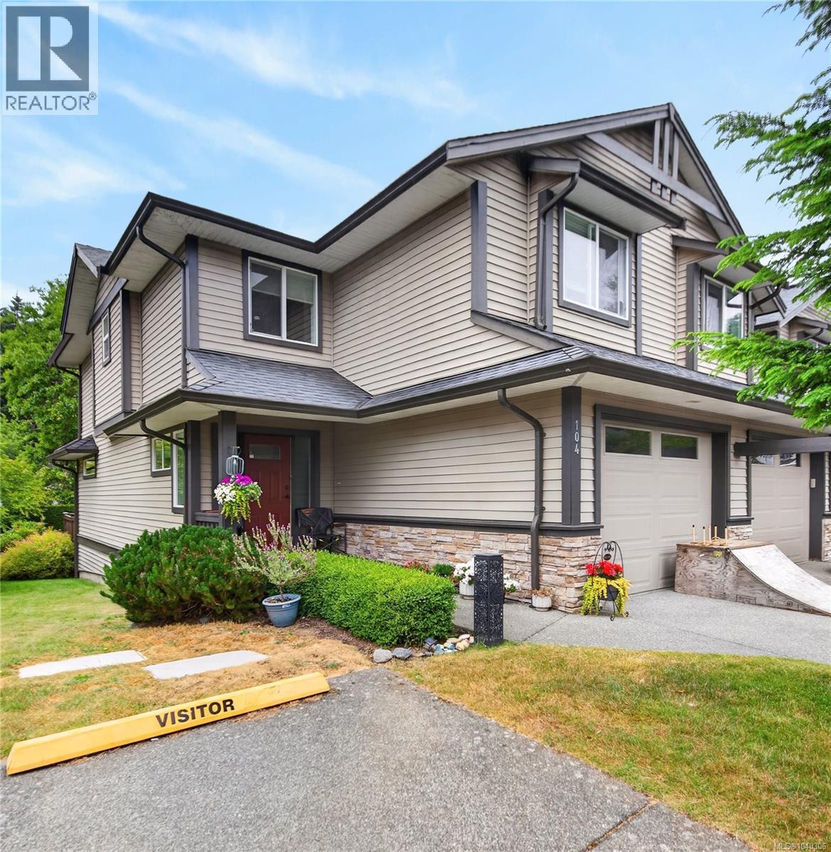 #104 4699 Muir Rd - 1