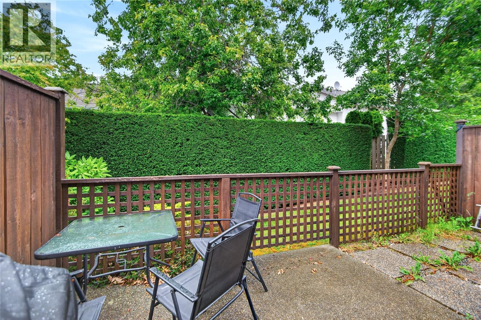 #104 4699 Muir Rd - 24
