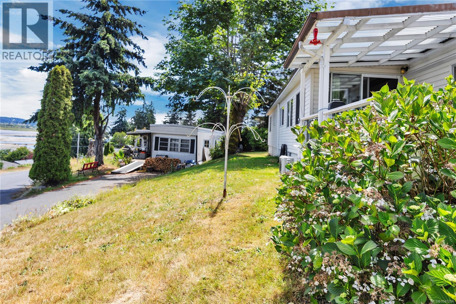 #19 1000 Chase River Rd - 16