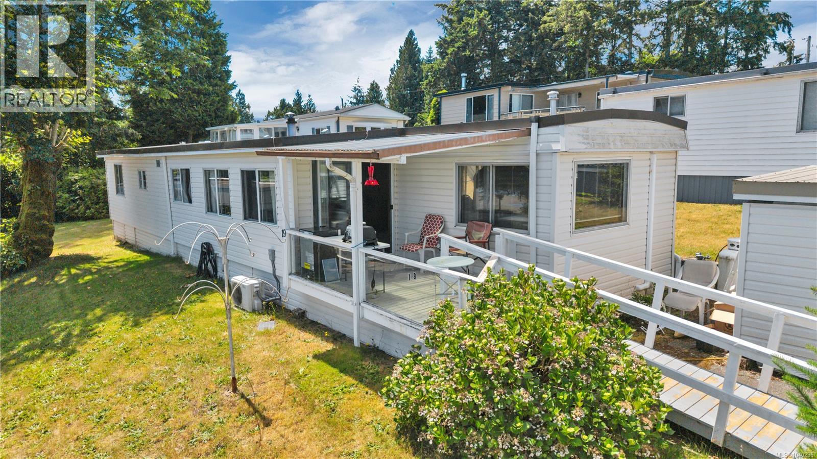 #19 1000 Chase River Rd - 27