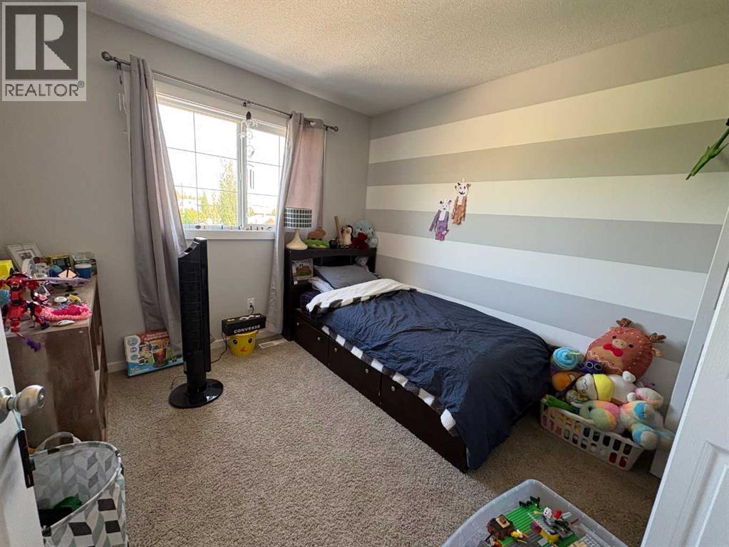 8905 107 Avenue — photo 9