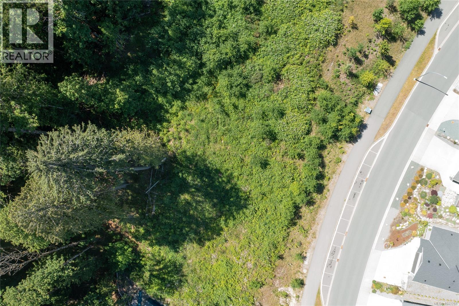 128 Rollie Rose Dr, Ladysmith — photo 2