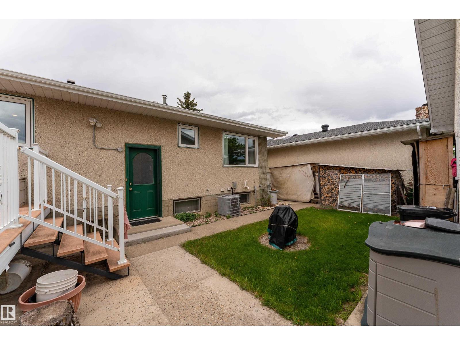 9559 145 AV NW — photo 38