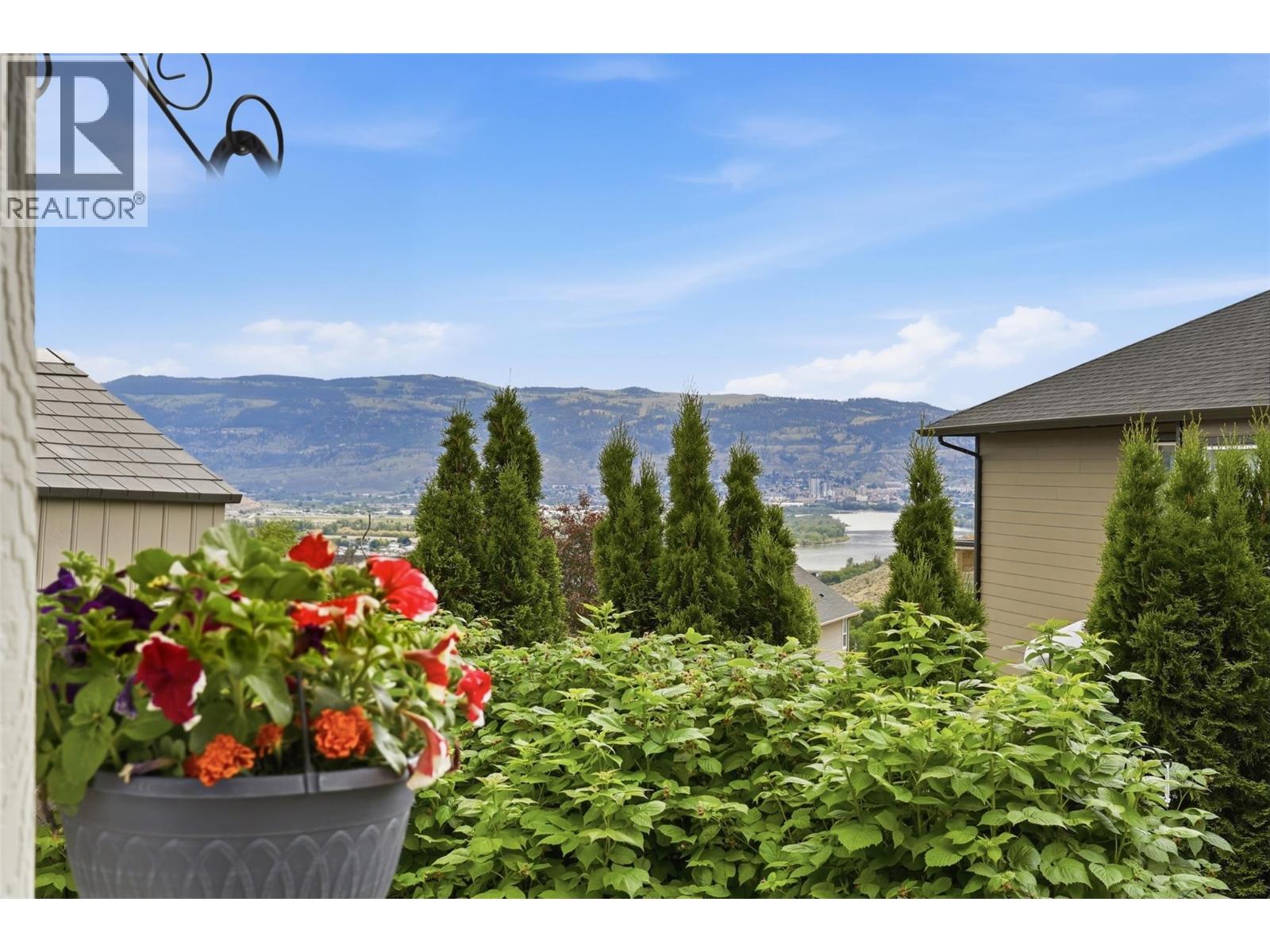 2104 Doubletree Crescent - 41