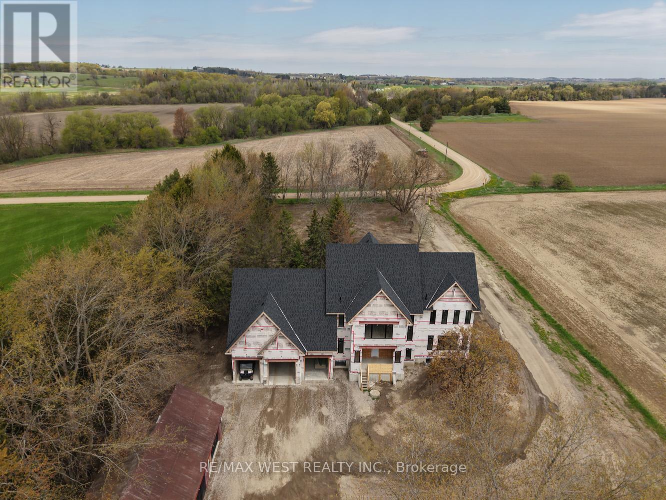 4535 SIDEROAD 20 - 16
