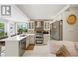 99 Carlson Drive, Newmarket, ON L3Y3G9 Photo 12