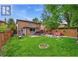 99 Carlson Drive, Newmarket, ON L3Y3G9 Photo 37