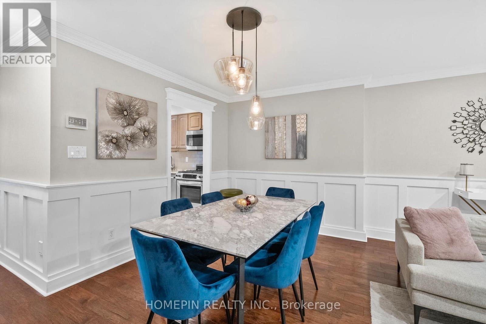 86 CONFEDERATION WAY - 10