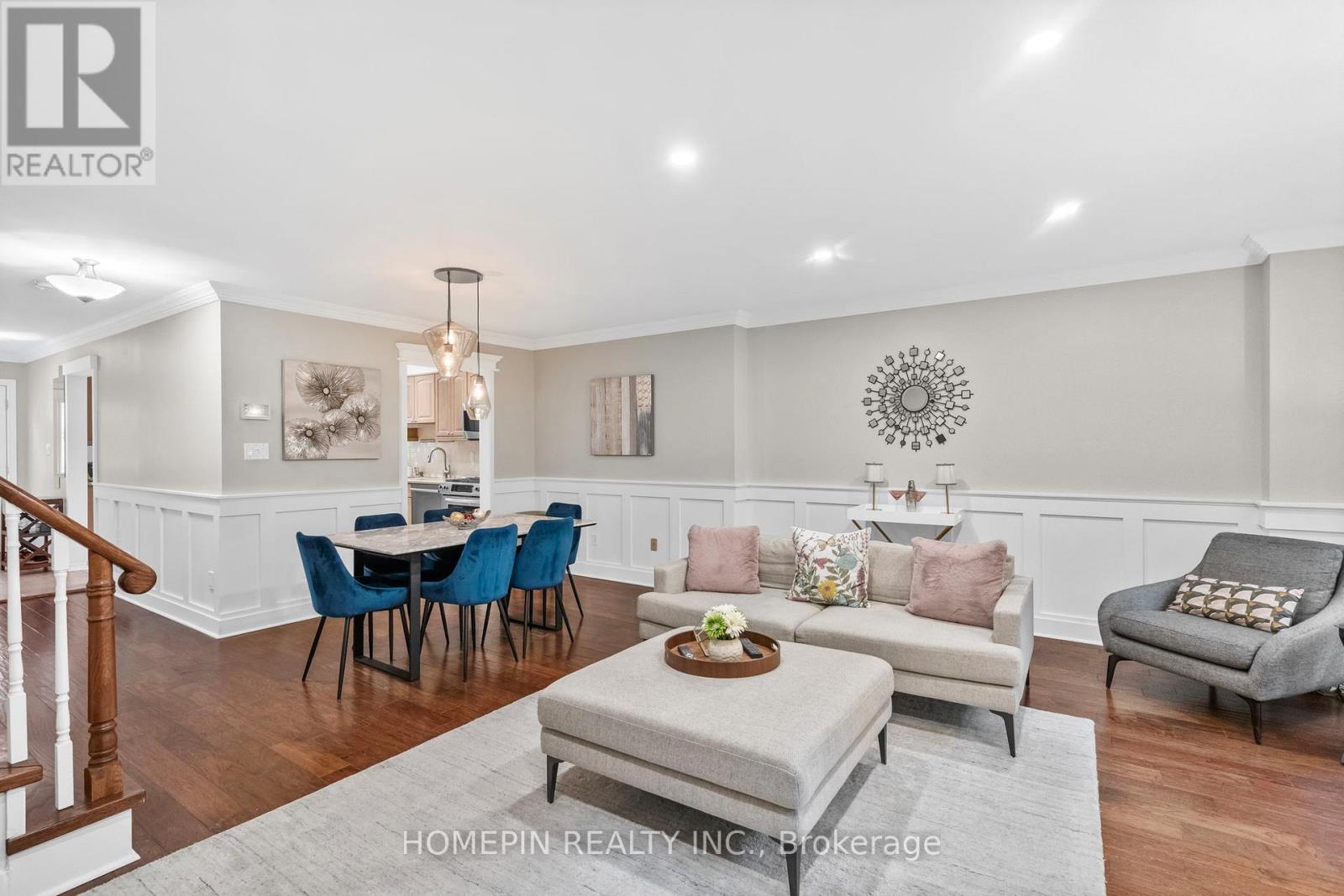 86 CONFEDERATION WAY - 13