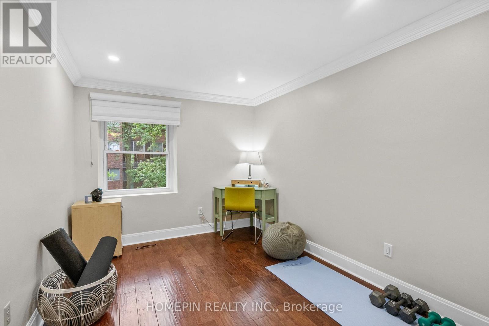 86 CONFEDERATION WAY - 20