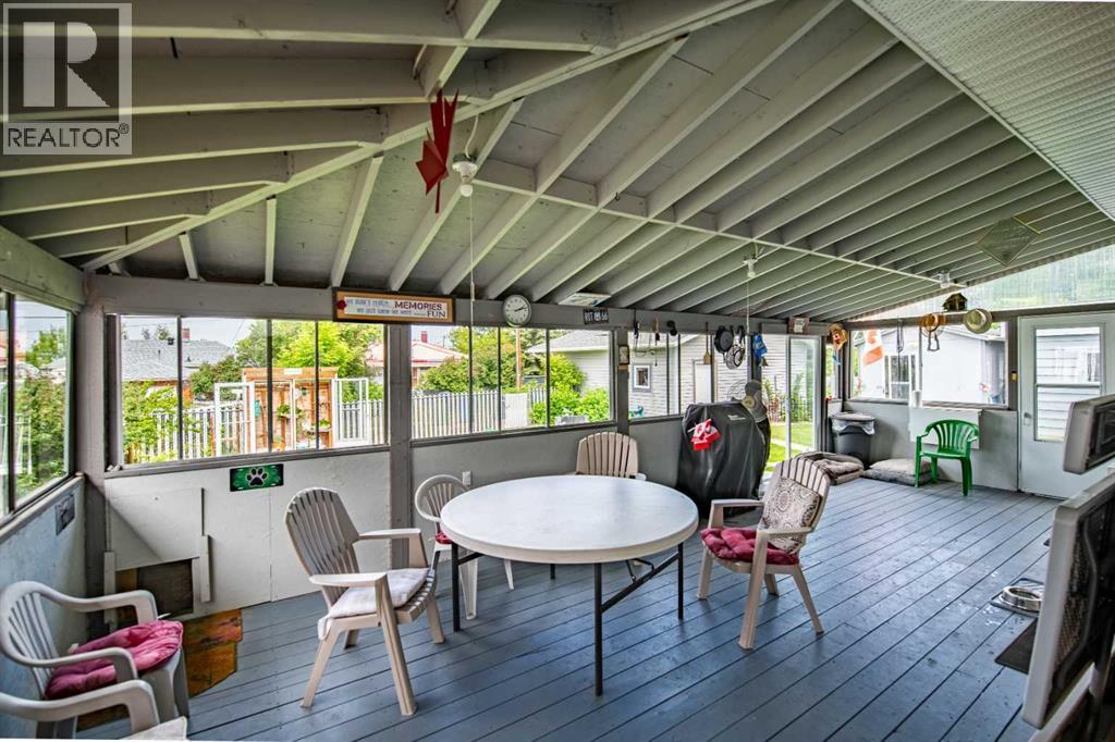 3 season sun room