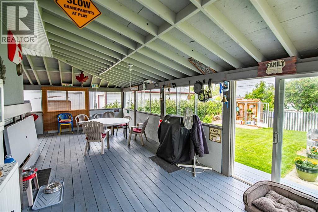 3 season sunroom